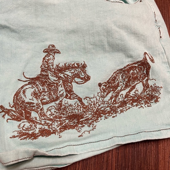 Sterling Kreek Embroidered Denim Shorts - Picture 4 of 8